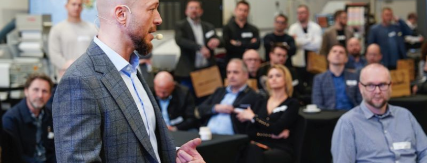 Mark Andy promotes 'RFID in Action' at international workshop